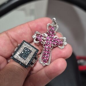 Sterling silver Pink Stone Cross & Emerald Ring W/diamonds. S 8